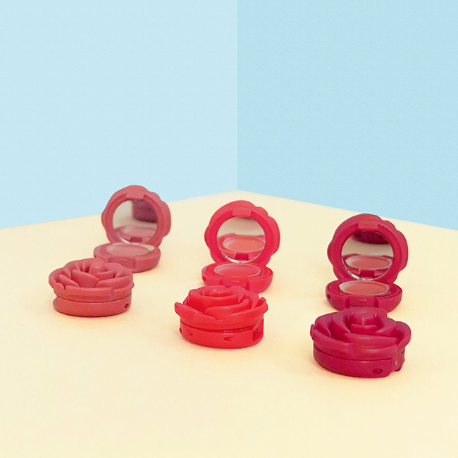 Rosy Lips Junior high school student cosmetics gif