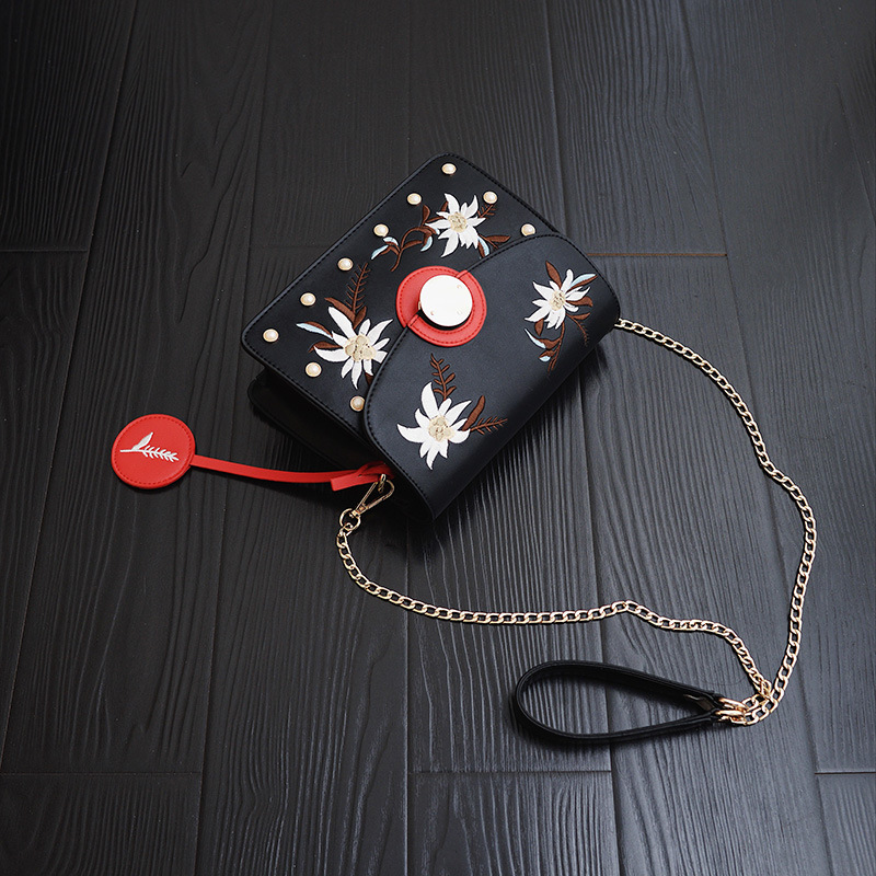 New embroidered pattern cross chain mini bag 20 ba