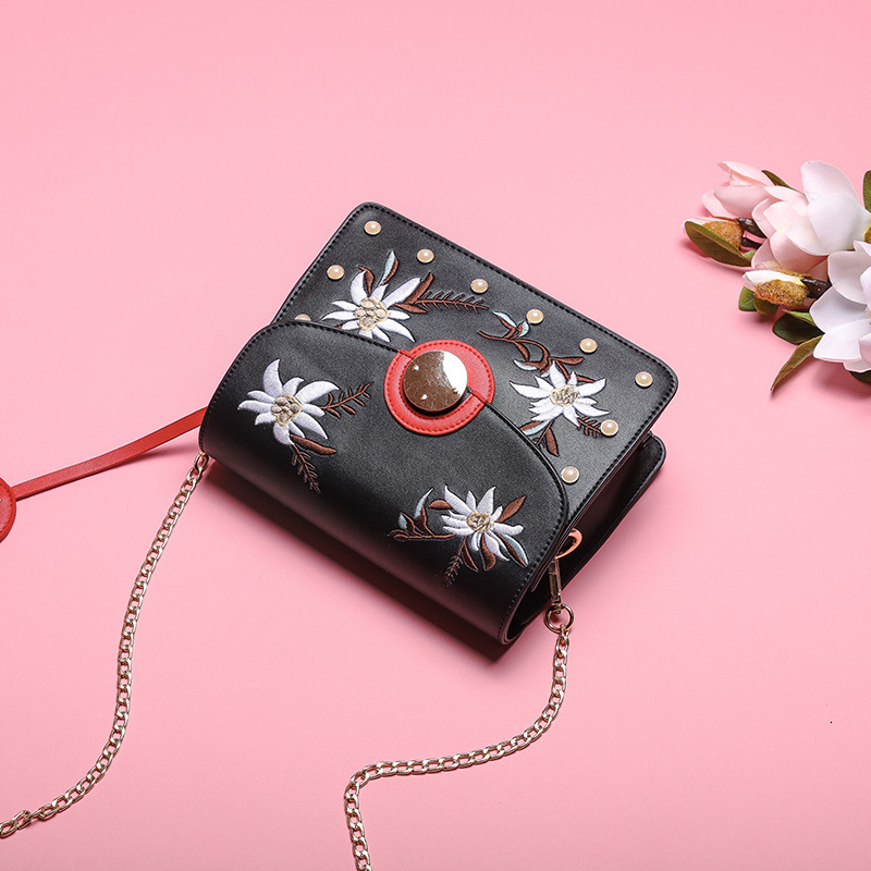 New embroidered pattern cross chain mini bag 20 ba