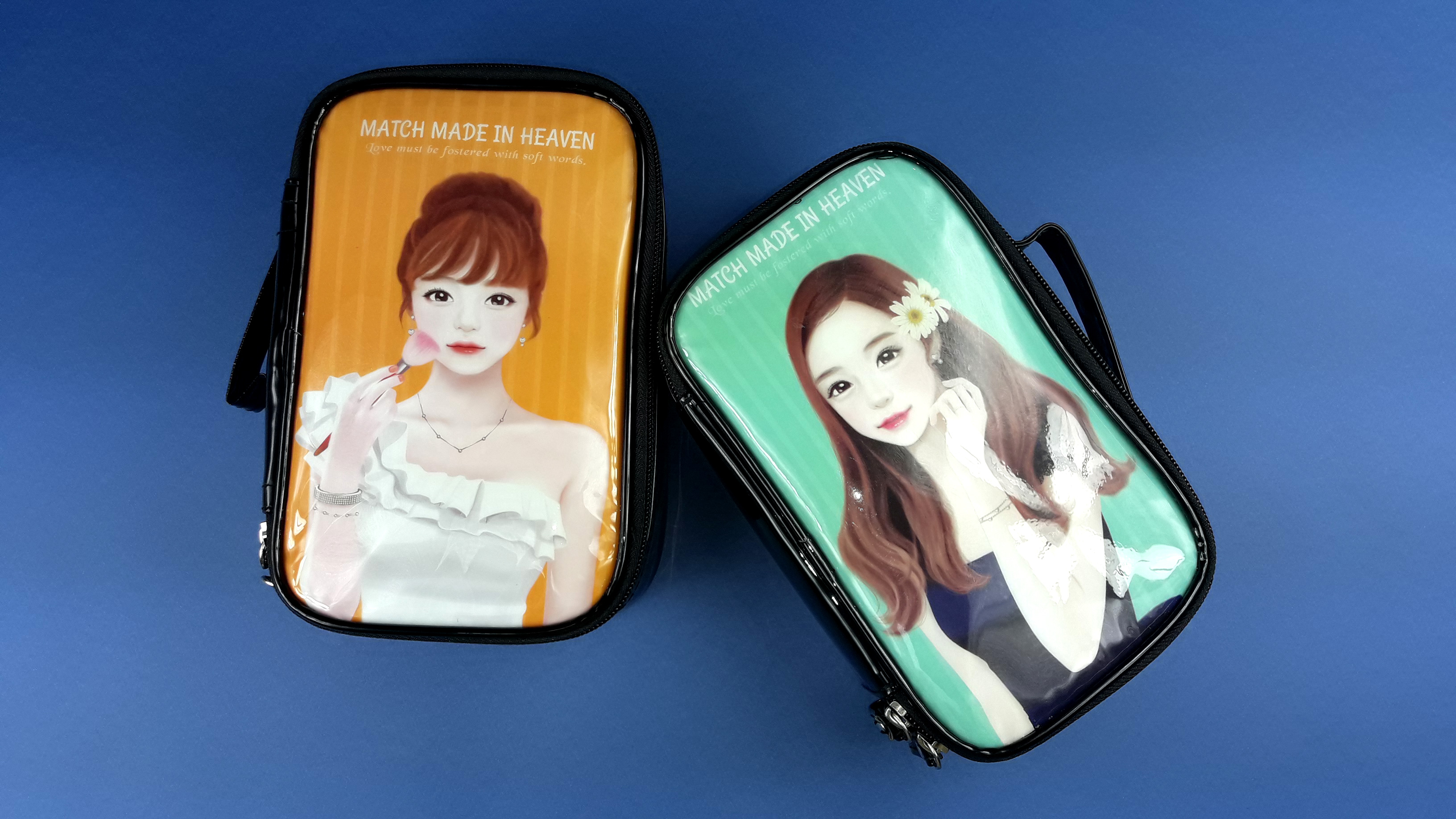 New Enamel Illustration Cosmetic Pouch Collection 