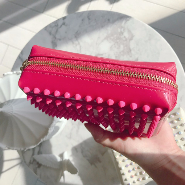 New Louboutin Pouch 2.col Unique Item 30 Female St