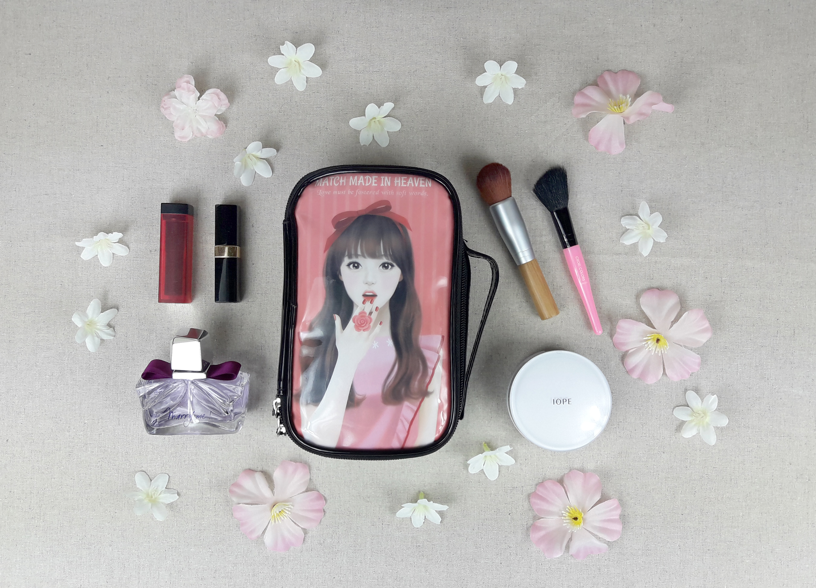 New Enamel Illustration Cosmetic Pouch Collection 