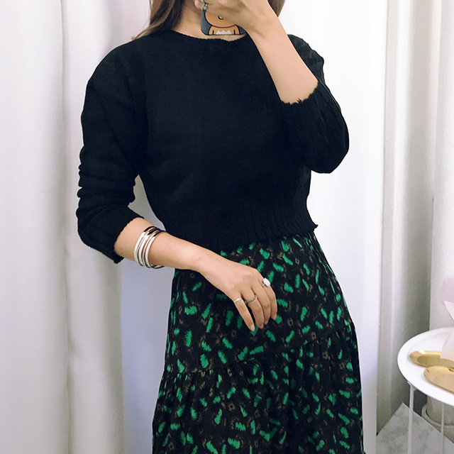 Autumn Pattern Bending Chiffon Long Skirt Black