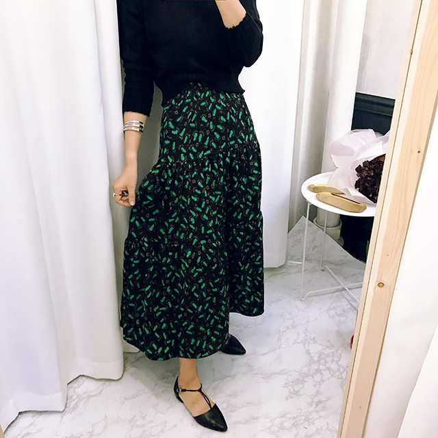 Autumn Pattern Bending Chiffon Long Skirt Black