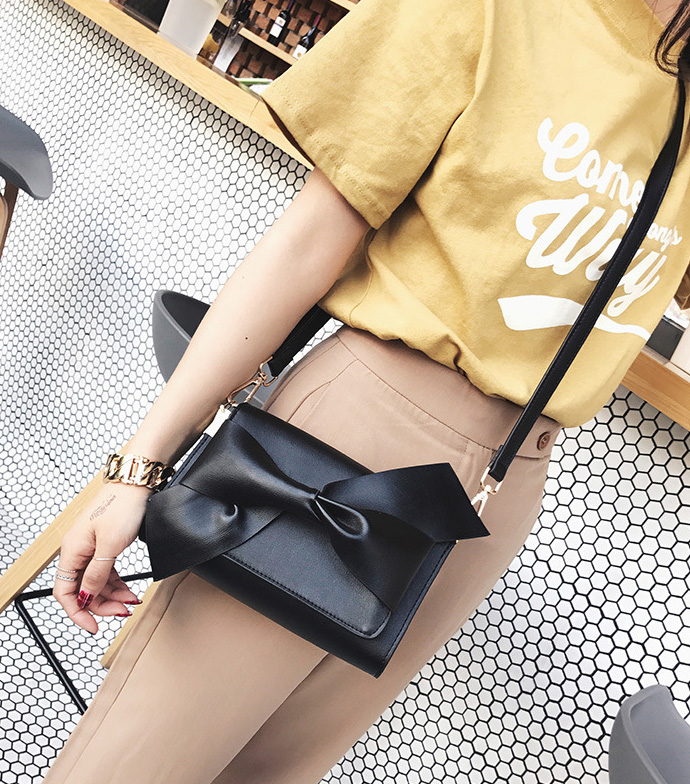 New King Ribbon Clutch Cross Mini Bag Beautiful Ba