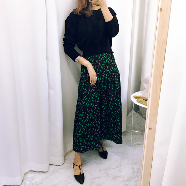 Autumn Pattern Bending Chiffon Long Skirt Black