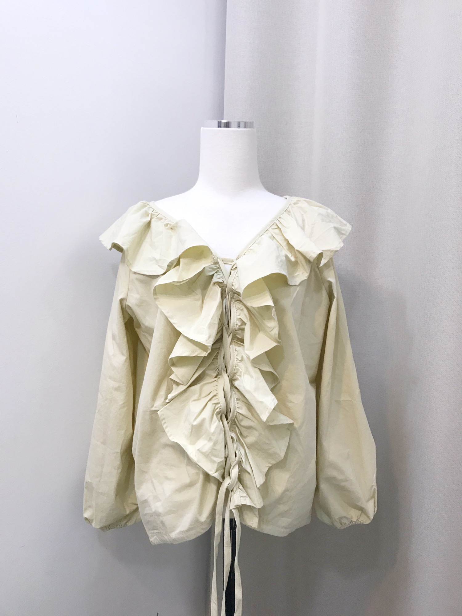 NEW FASHION LADY GIRL Blouse frilly ruffle guest b