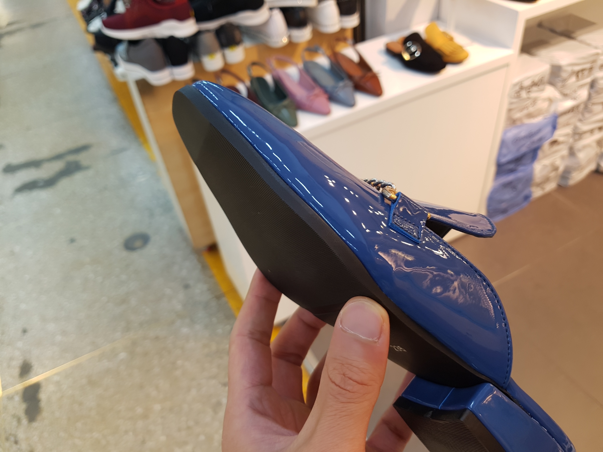 New Chain Decoration Anamel Blower 3cm Black Blue 