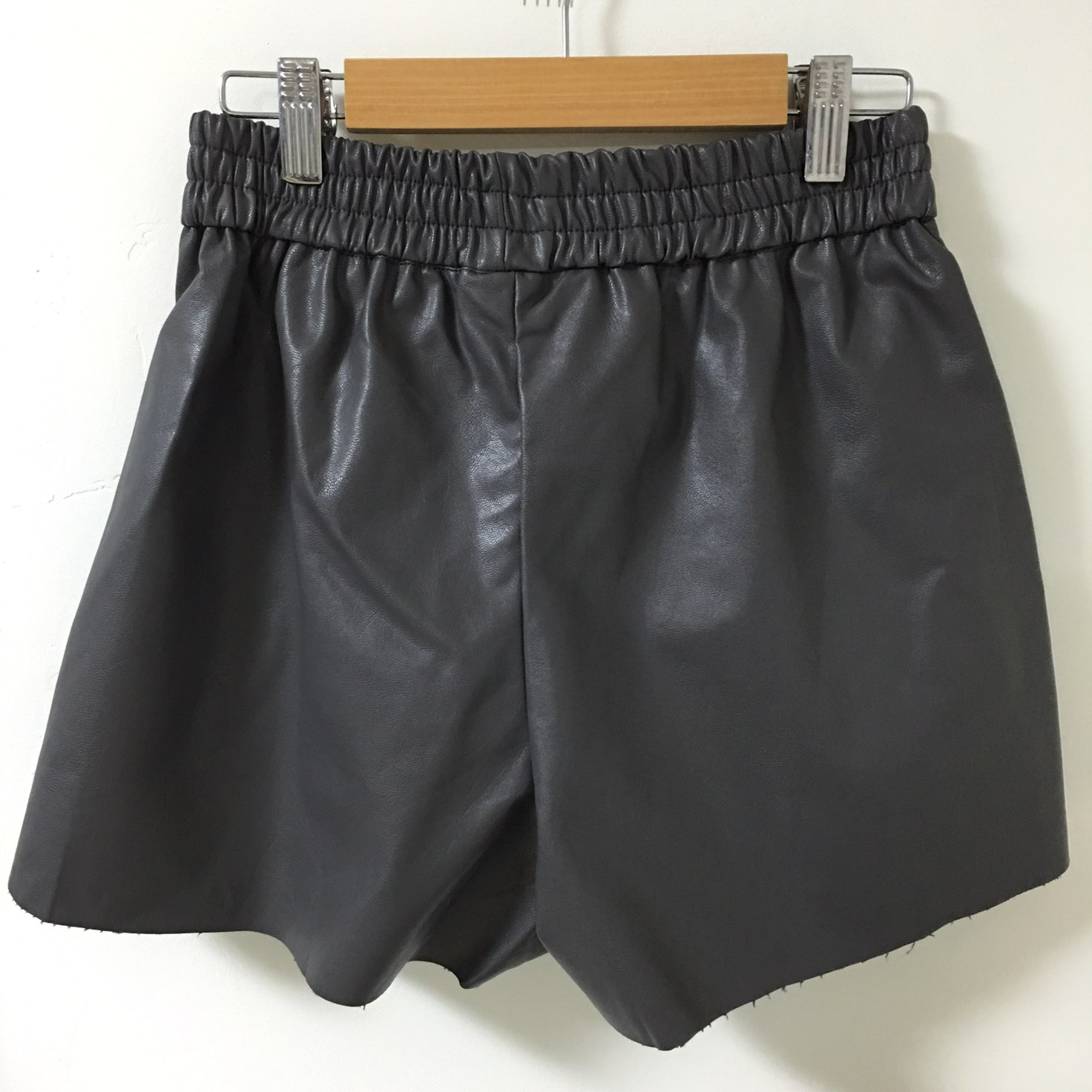 Women Short Pants Leather shorts banding 2color Te