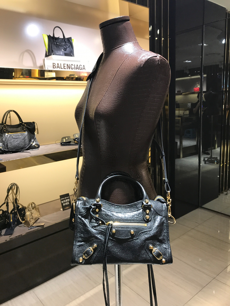 New Luxury Gallery Valencia Classic Mini City Bag 