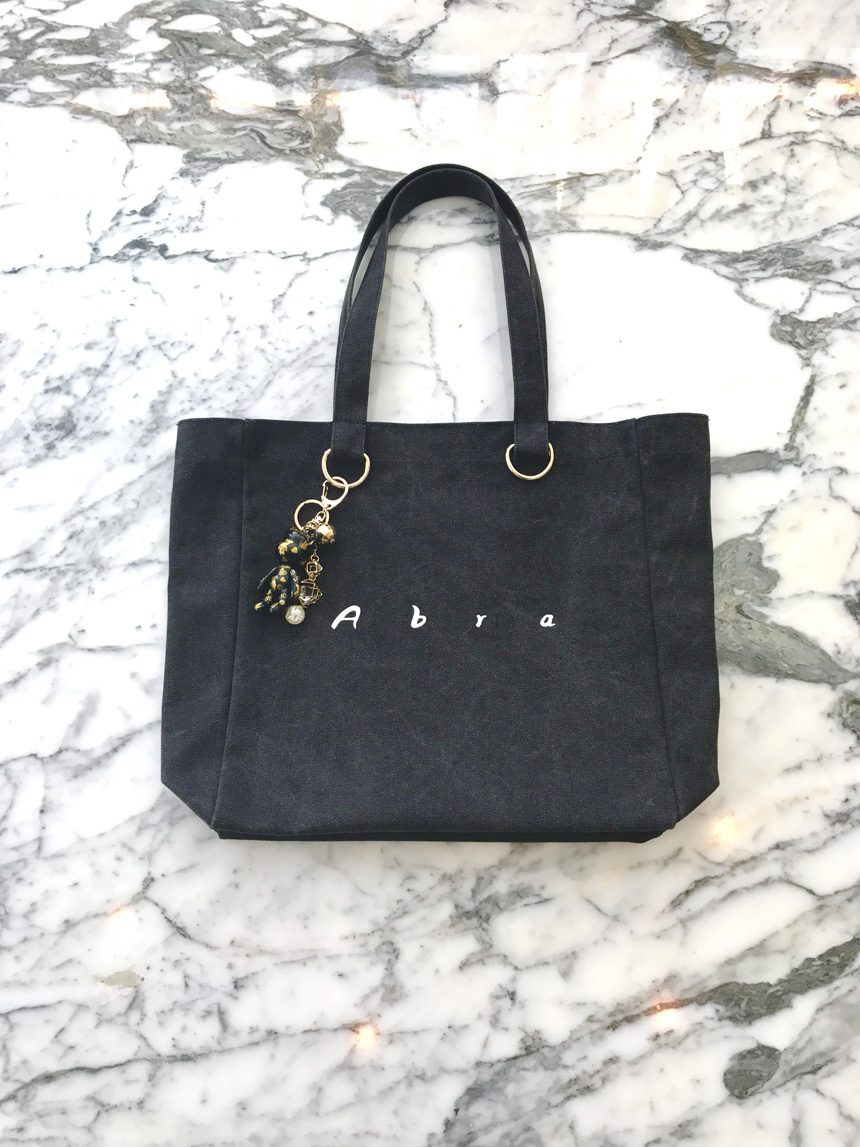 Abra Daily Canvas Echo Shoulder Bag Unique Styling