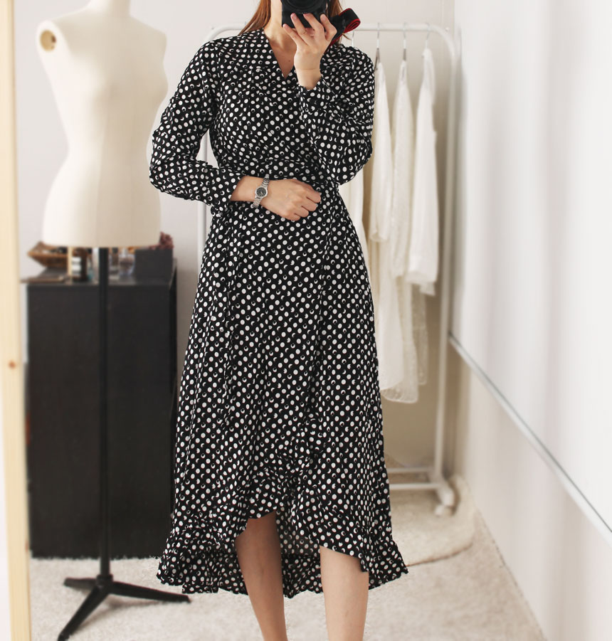 The most popular one-piece collection of spring su