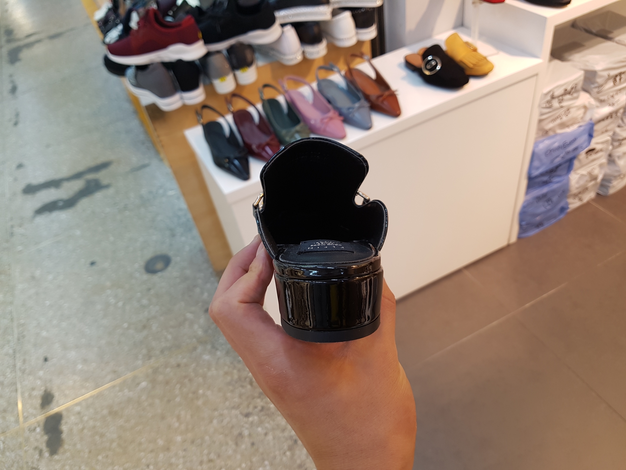 New Chain Decoration Anamel Blower 3cm Black Blue 