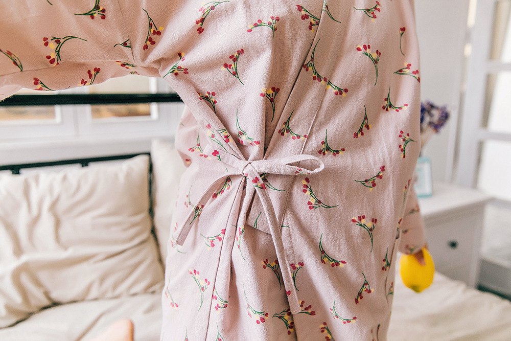 New imported fine flower Yukata couple pajamas hon