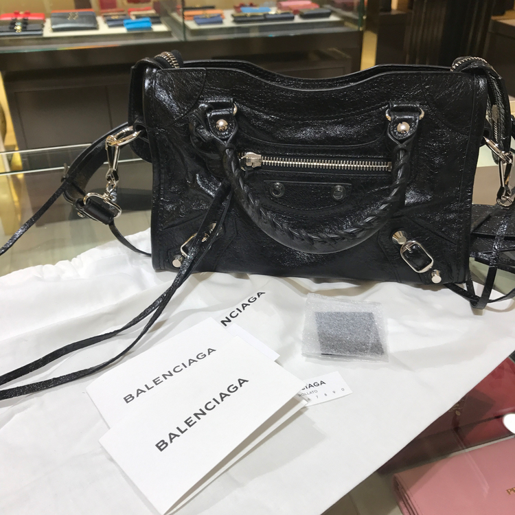 New Luxury Gallery Valencia Classic Mini City Bag 