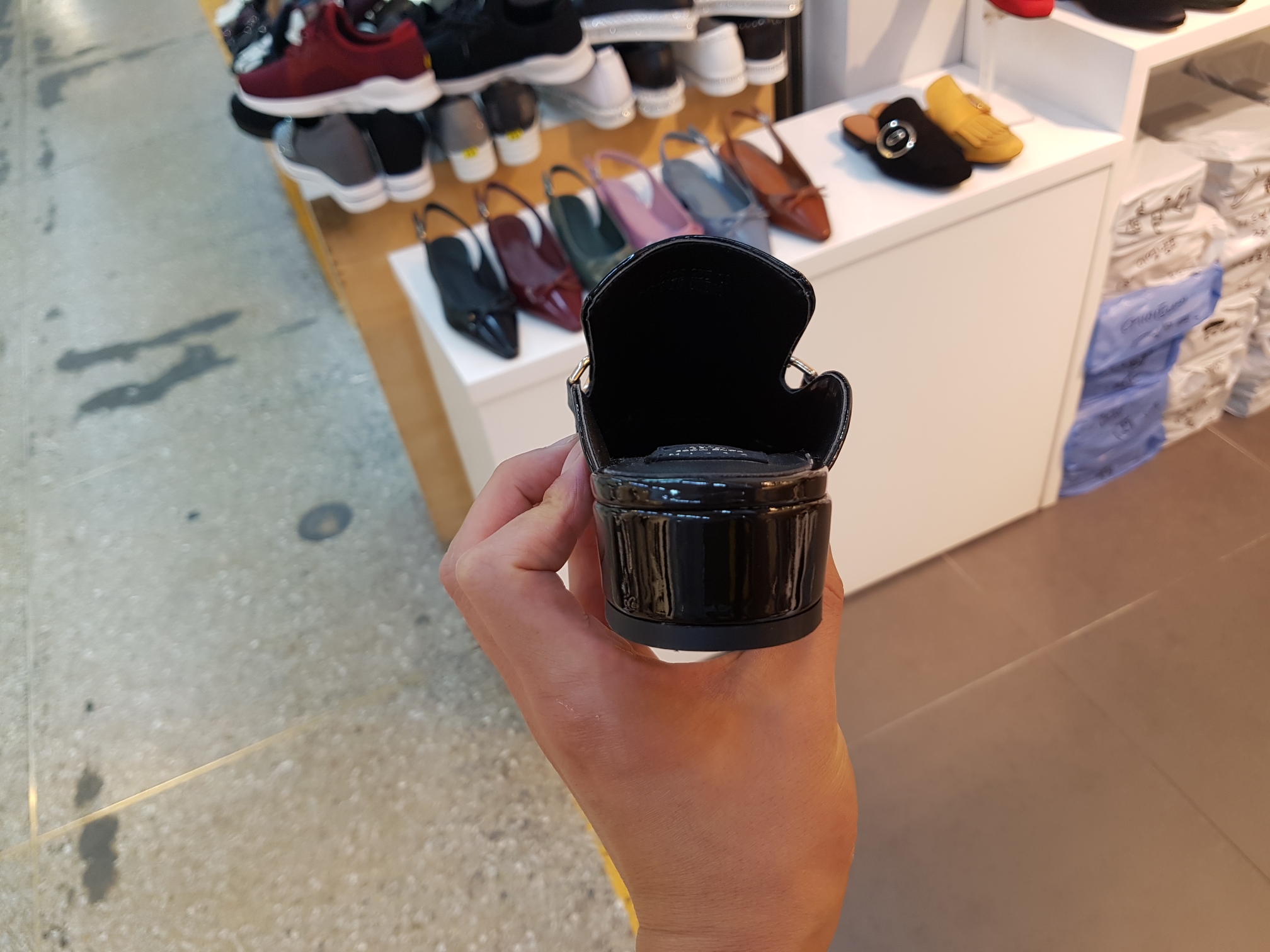 New Chain Decoration Anamel Blower 3cm Black Blue 