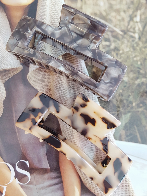 Hair Accessories France Hoppy Marble Hair Tongue P