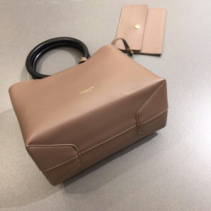 New Women's Bags Free Shipping Black Wood Ring 