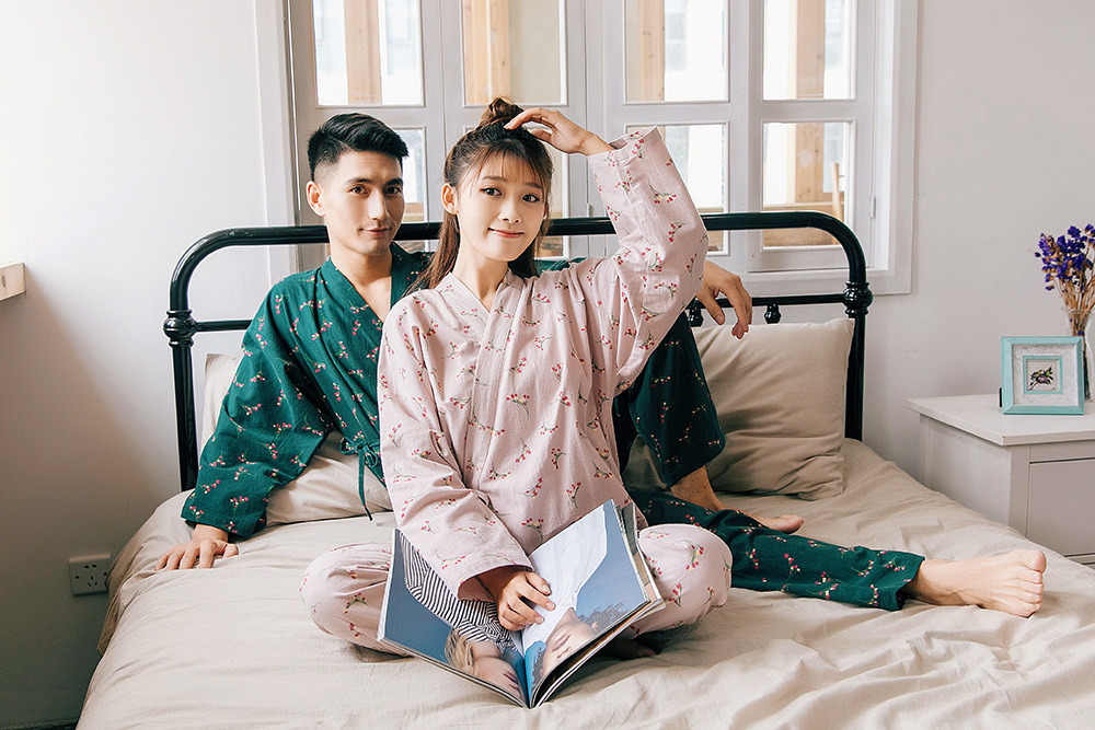 New imported fine flower Yukata couple pajamas hon