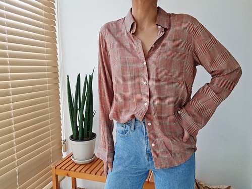 Women Blouses FREE SHIPPING Rayon Check Blouse 100