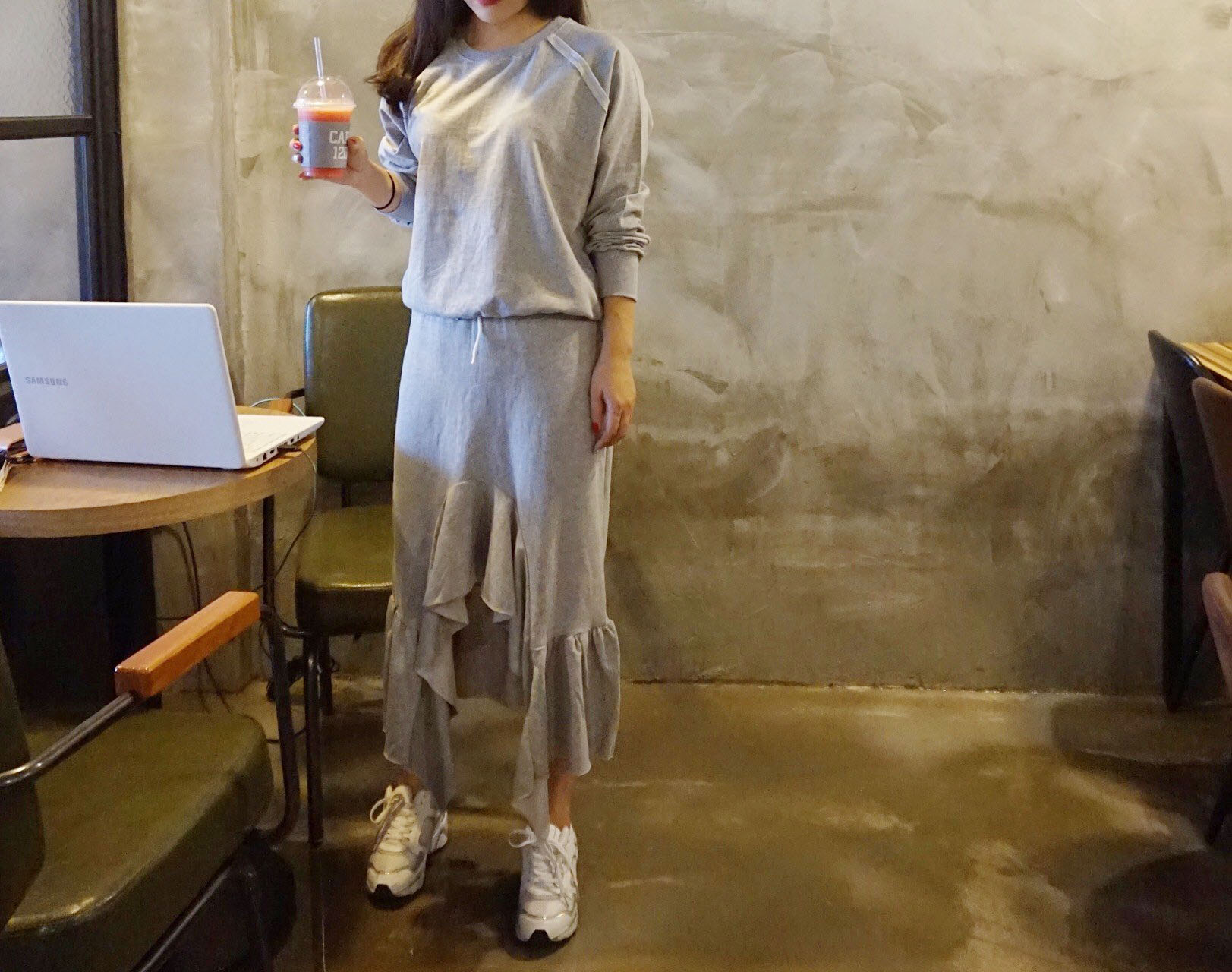 Balanced Cute Easy-to-wear style Every day I want 