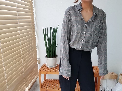Women Blouses FREE SHIPPING Rayon Check Blouse 100