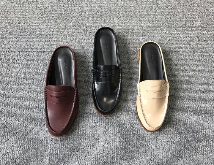 New The Bible Original Leather Sheep Penny Blower 