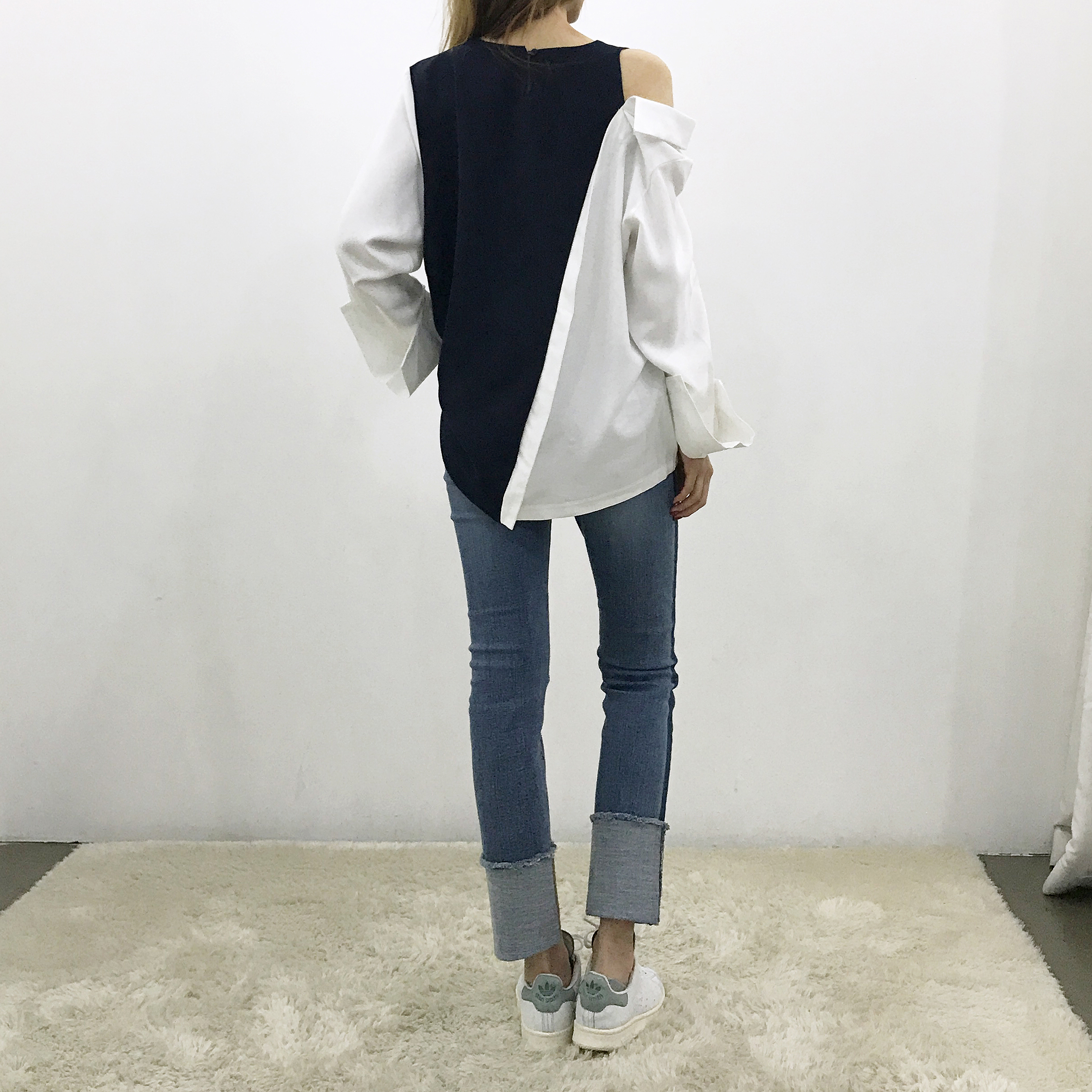 Unisex sexy blouse with 2color roulette tweezers