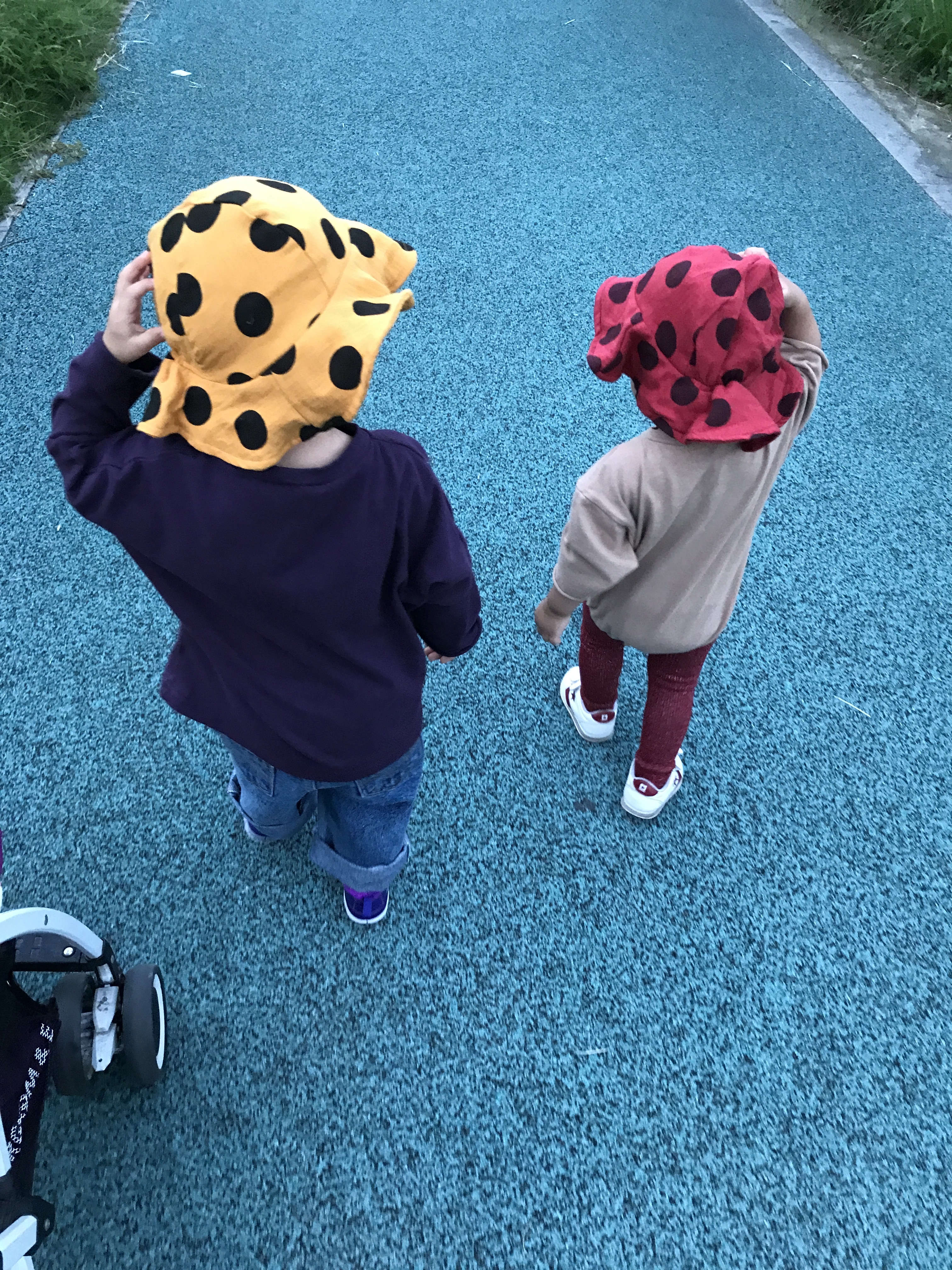 Toddler dotted cap red, yellow, white, green Child
