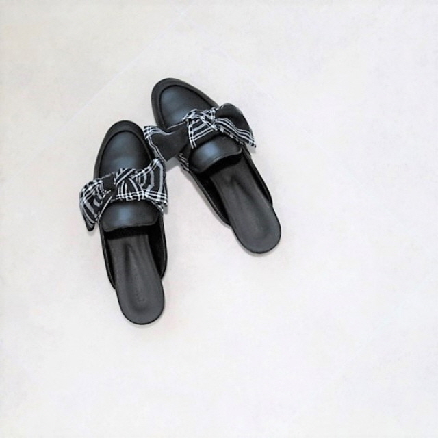 New Ribbon Check Blouse 2.5 Women's Slippers Co