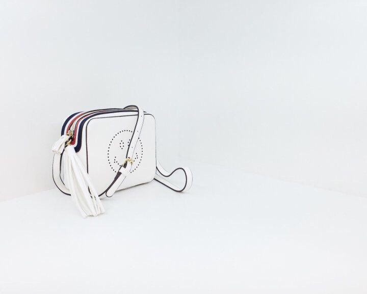 New Anya Smile Box Bag Punching Bag Mini Black 2 C