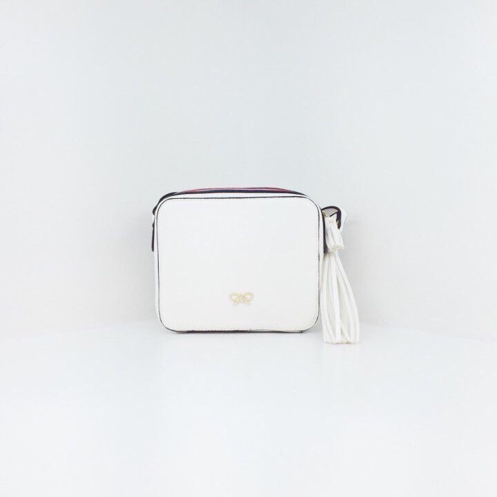 New Anya Smile Box Bag Punching Bag Mini Black 2 C