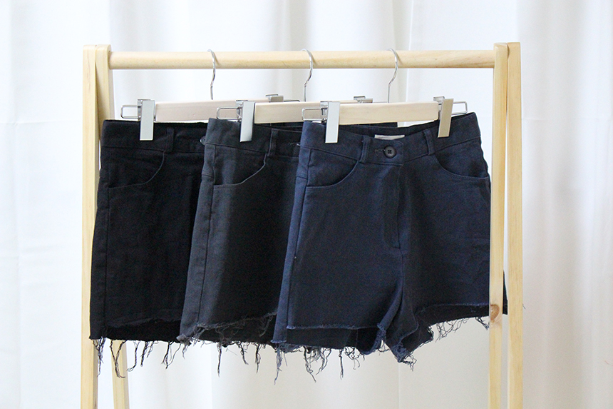 Women Jeans Pants A Line Black shorts Black denim 