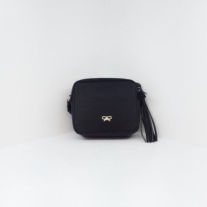 New Anya Smile Box Bag Punching Bag Mini Black 2 C