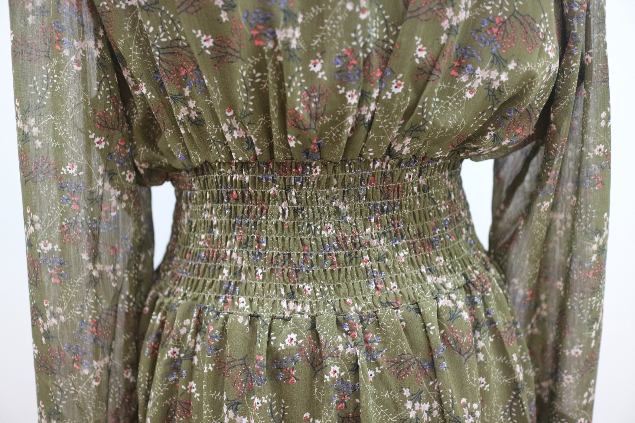 Cropped Chiffon One Piece Romantic Travel Look Fem