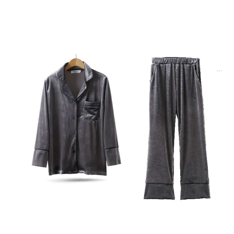 New imported velvet Couple sleeping pajamas availa