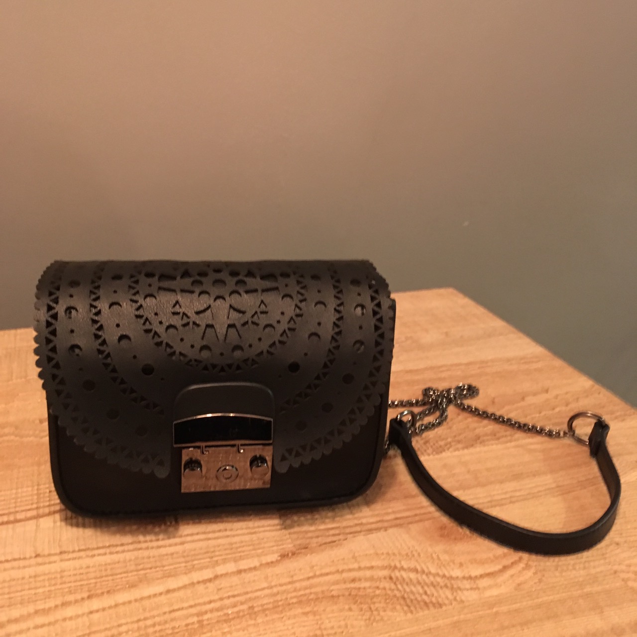 New Mini Punching Cross Unique Wedding Look Cody D