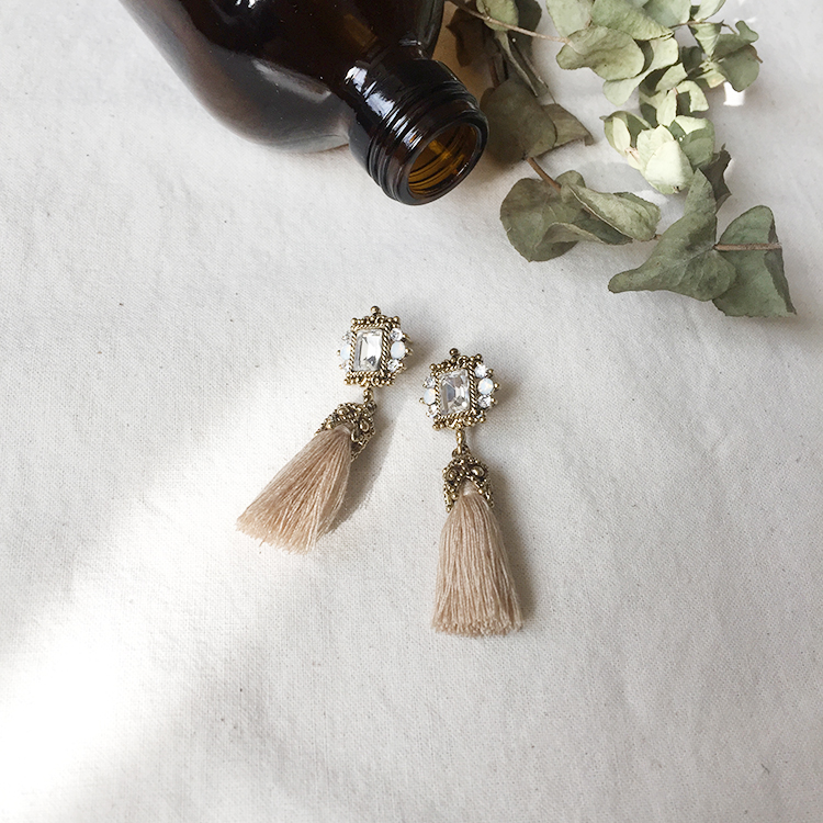 Antique Square Cubic Tessel Earrings Titanium Sedu