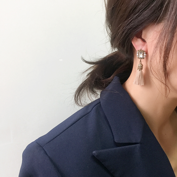 Antique Square Cubic Tessel Earrings Titanium Sedu