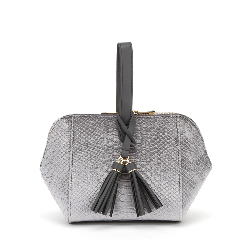 New mini tassel cross crocodile back kerchief leat