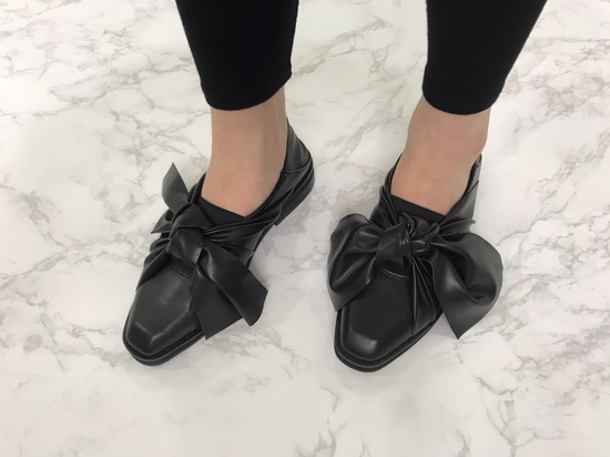 New Royal Ribbon Knot Leather Roper Black Can be w