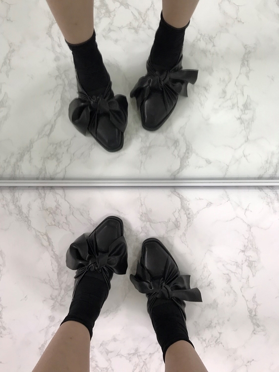 New Royal Ribbon Knot Leather Roper Black Can be w