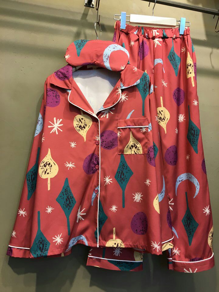 New pajama pajamas 2 different colors Female Femal