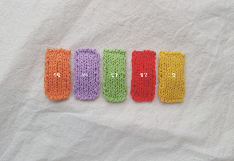 New Hand Knit Pin Ribbon Toddler Pin Accessories H