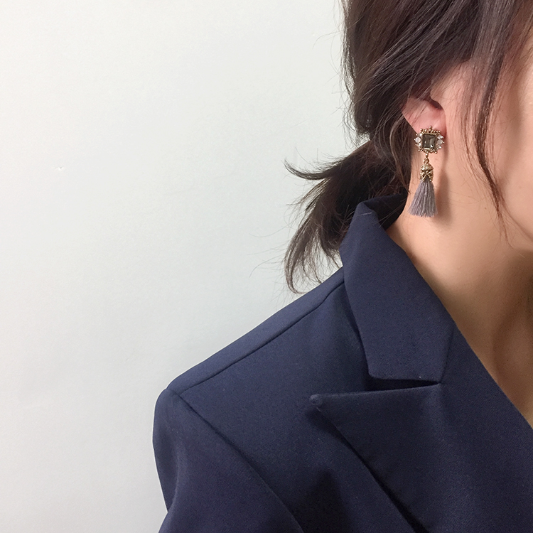 Antique Square Cubic Tessel Earrings Titanium Sedu