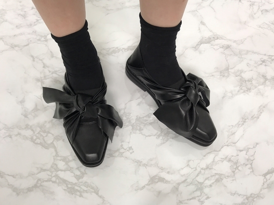 New Royal Ribbon Knot Leather Roper Black Can be w