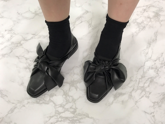 New Royal Ribbon Knot Leather Roper Black Can be w