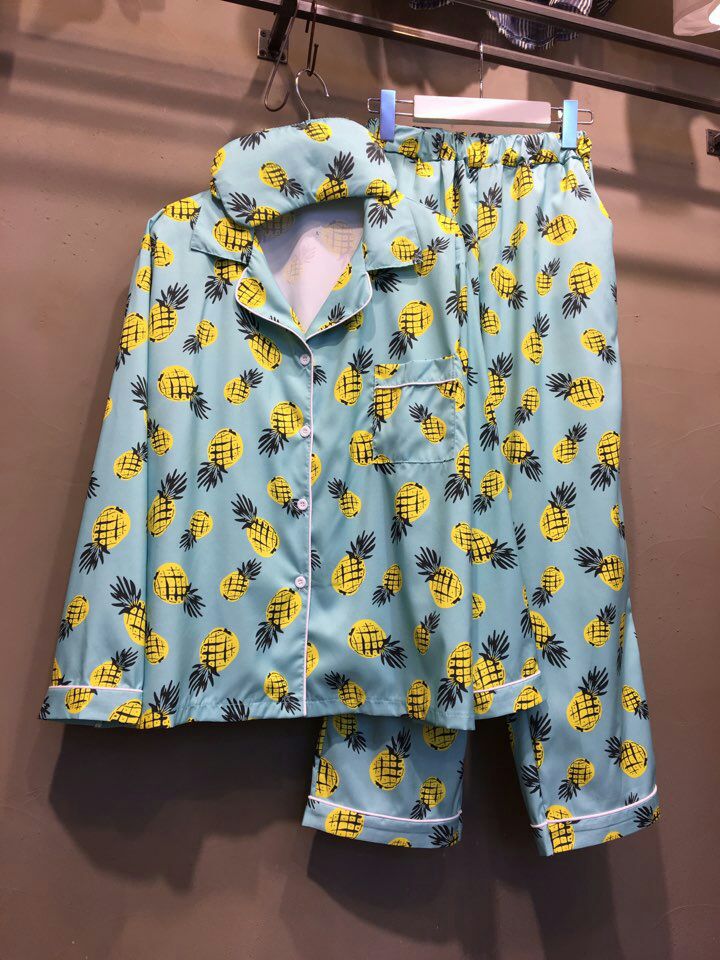 New pajama pajamas 2 different colors Female Femal