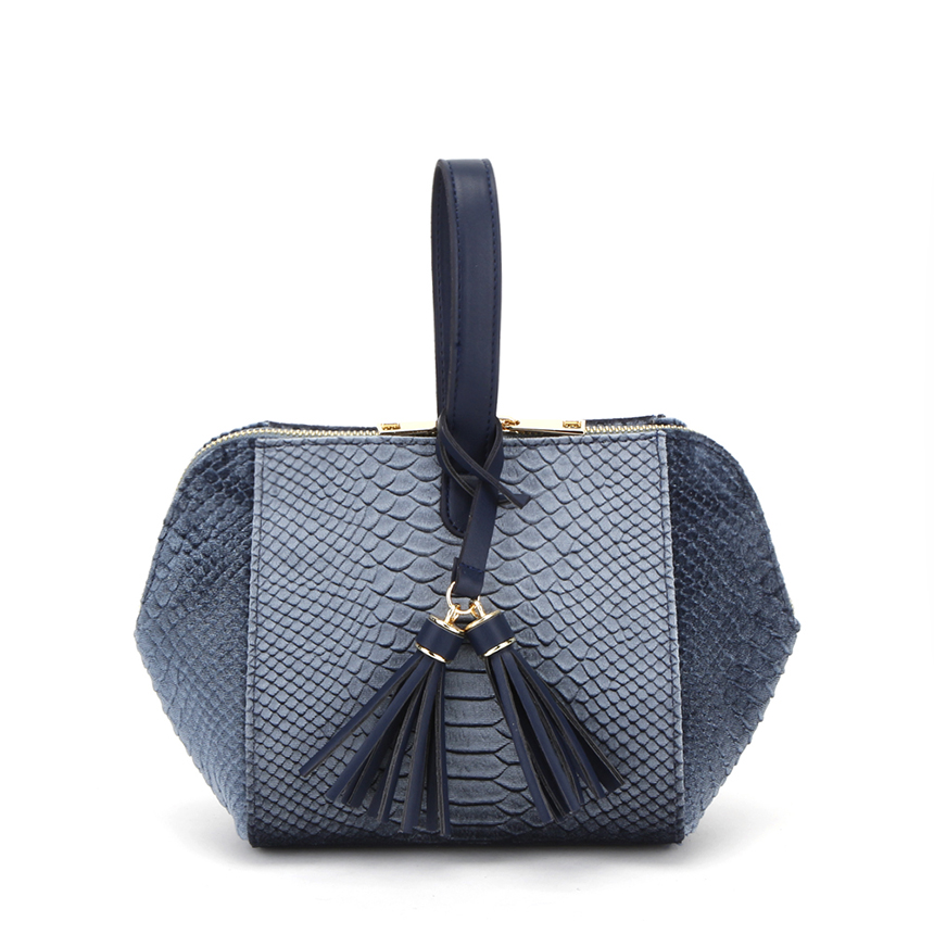 New mini tassel cross crocodile back kerchief leat