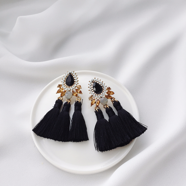 Muse drip antique bold tassel earrings 4color tass